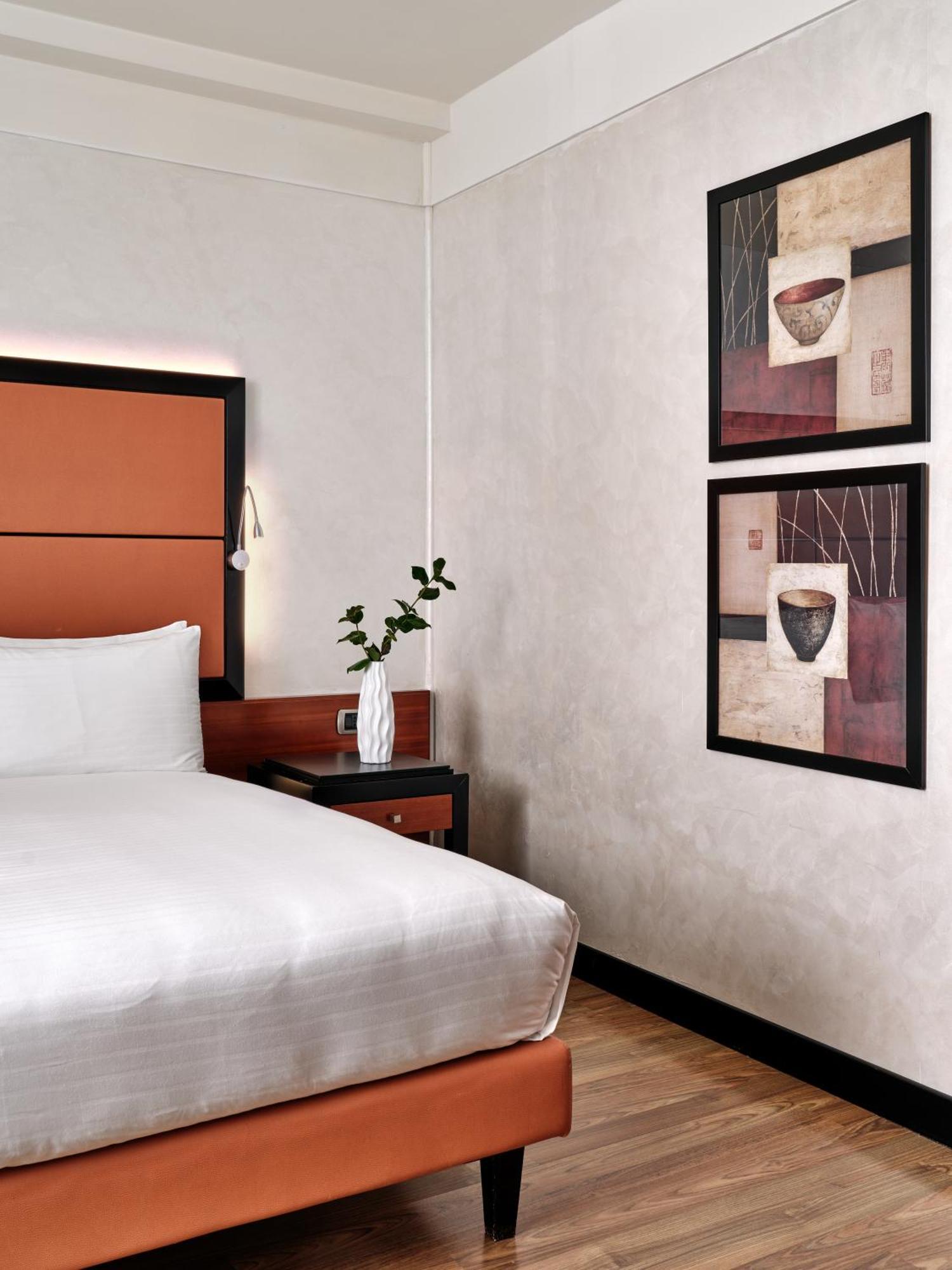 Premium King Room,1619167248:JPEG